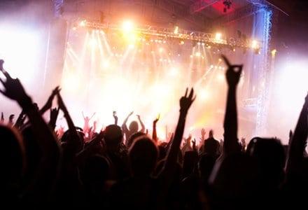 How to Build a Fanbase for Independent Artists.