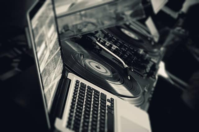 Digital Music Distribution - MusicDiffusion
